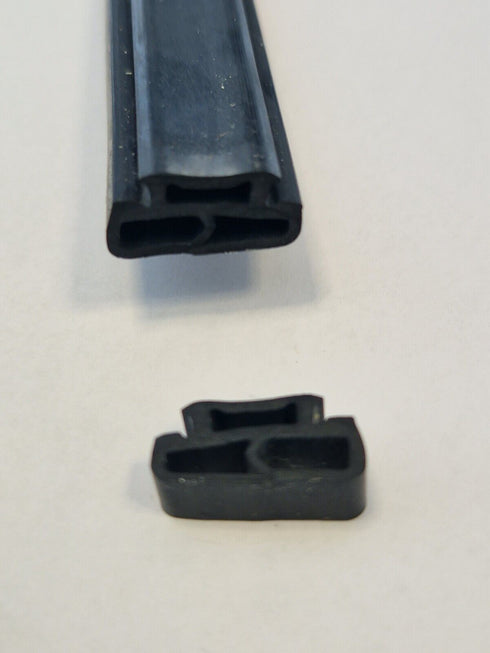 Cortizo Bifold Door  Gasket  - 353767-5 meter length-for Bifold aluminium doors